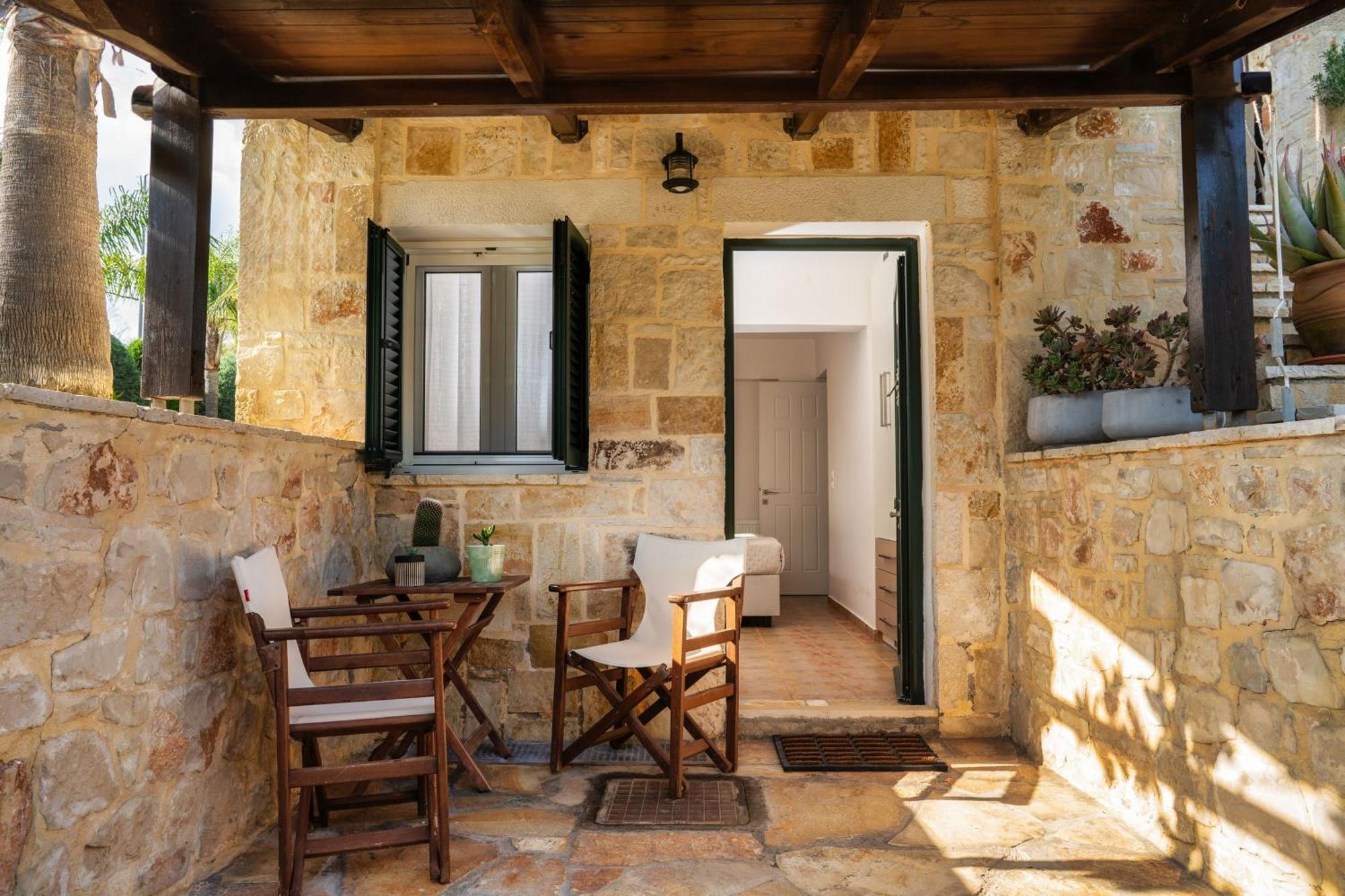 Suburban Elegant Studios Zakynthos Town Exterior photo